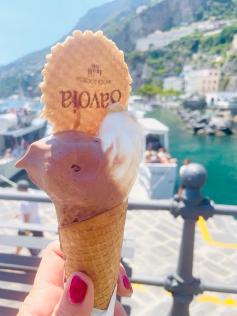 hand holding ice cream